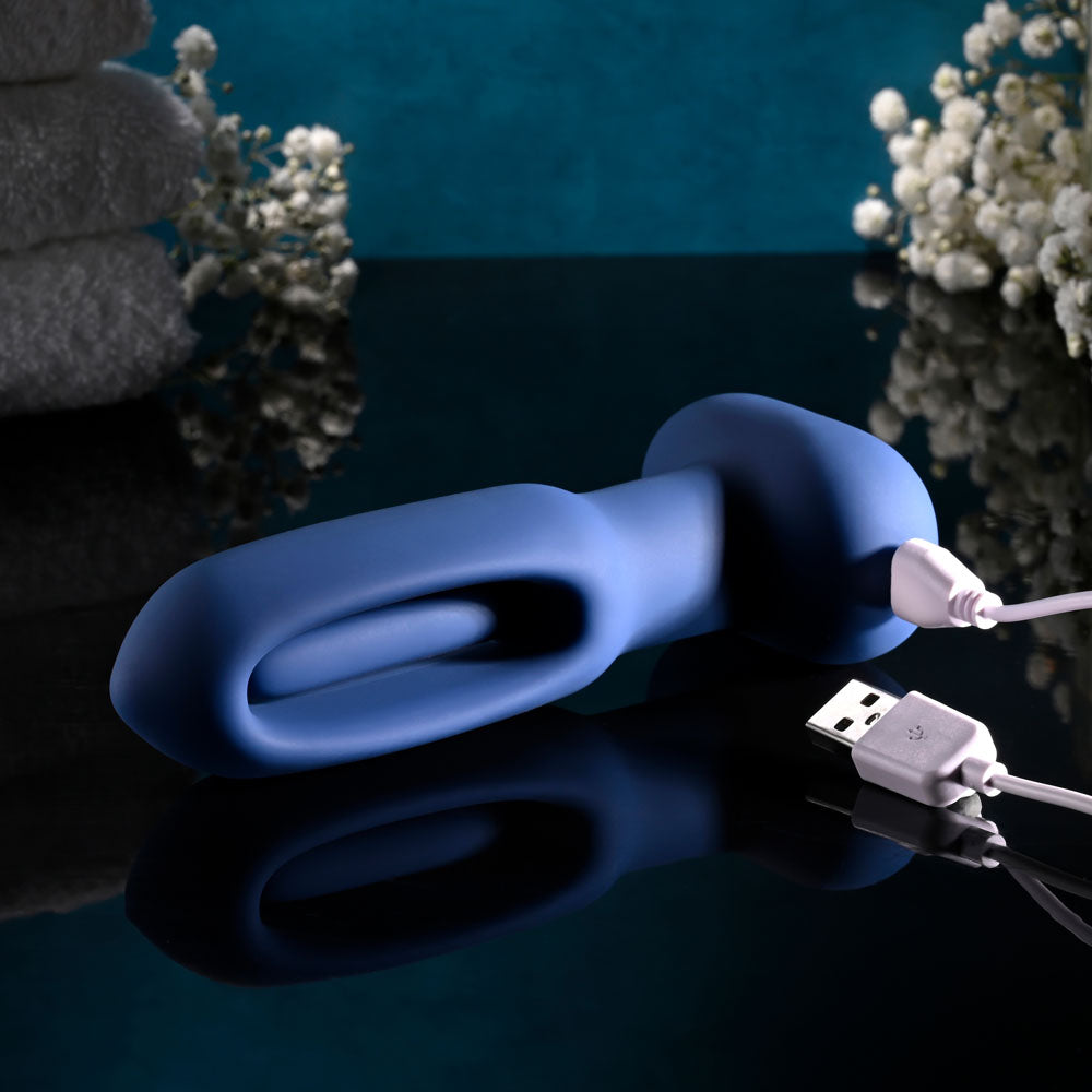 Evolved THE FLAPPER - Blue 14 cm USB Rechargeable Vibrating and Flapping Butt Plug with Remote