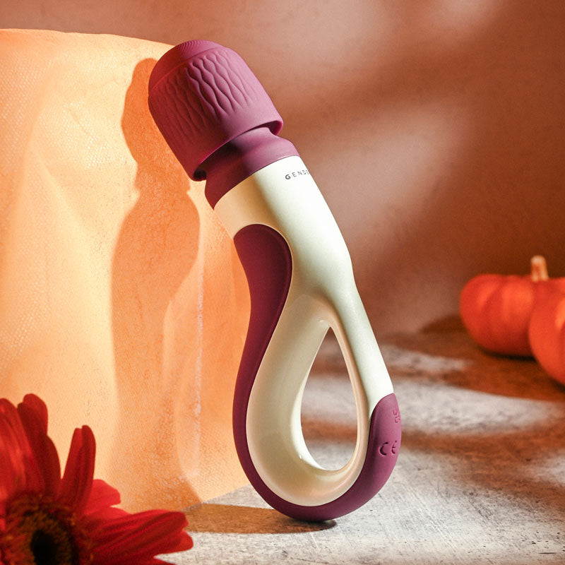 Gender X HANDLE IT - Purple/White USB Rechargeable Massager Wand